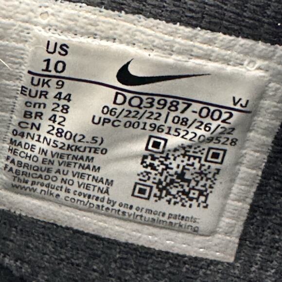 Men’s Nike Air Max Terrascape 90 Athletic Sneakers DQ3987-002 Triple Black 10 main image 7